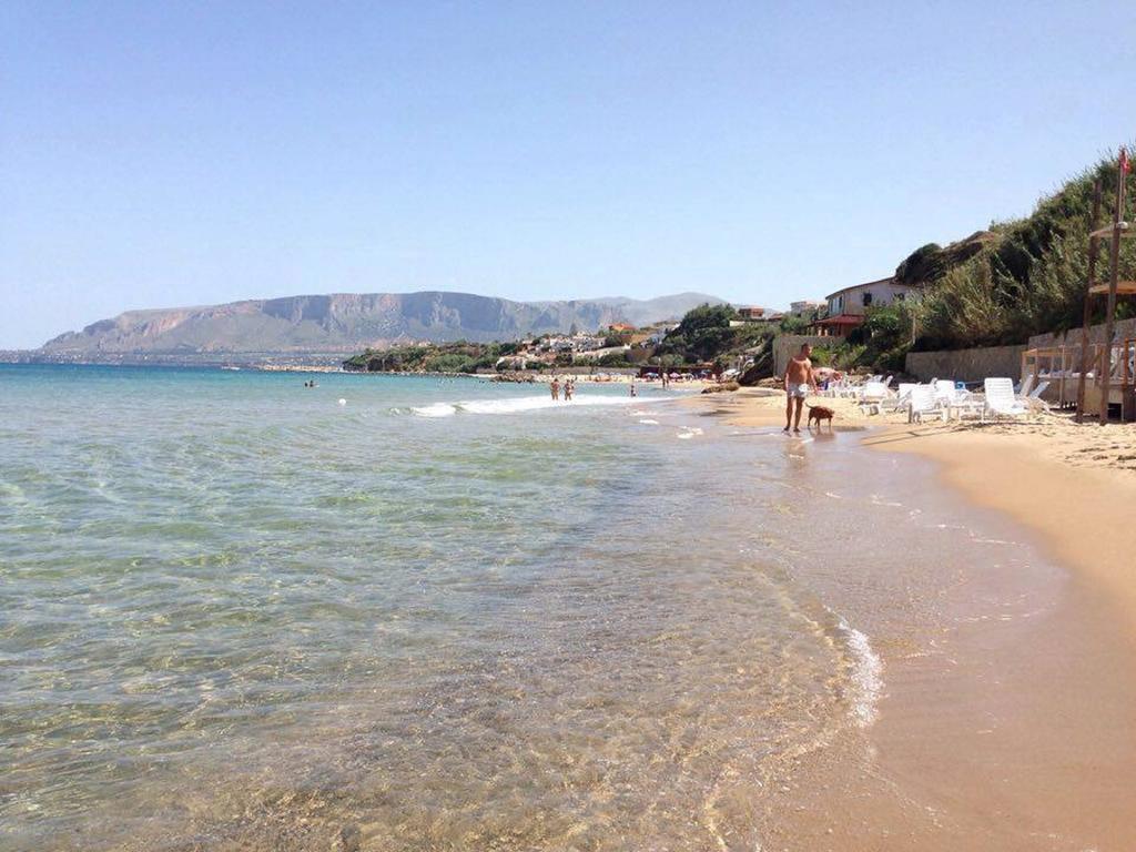 Case Vacanze Russo Villa ตรัปเปโต ภายนอก รูปภาพ